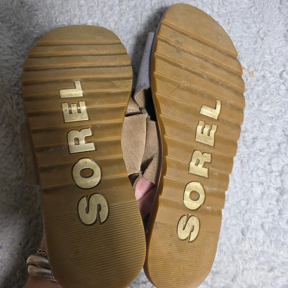 Sorel Ella Slide Sandal Tan‎ Silver Metallic Adjustable Heel Women 8 Excellent